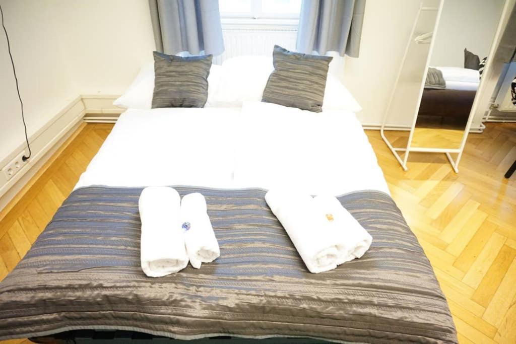 Urban City Apartment - Contactless Check-In Wenen Buitenkant foto